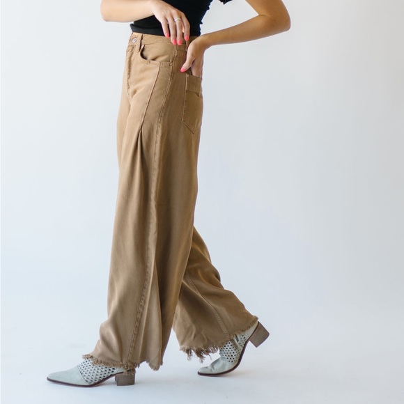 Free People: Old West Slouchy Jeans in Tumbleweed - Picture 7 of 13